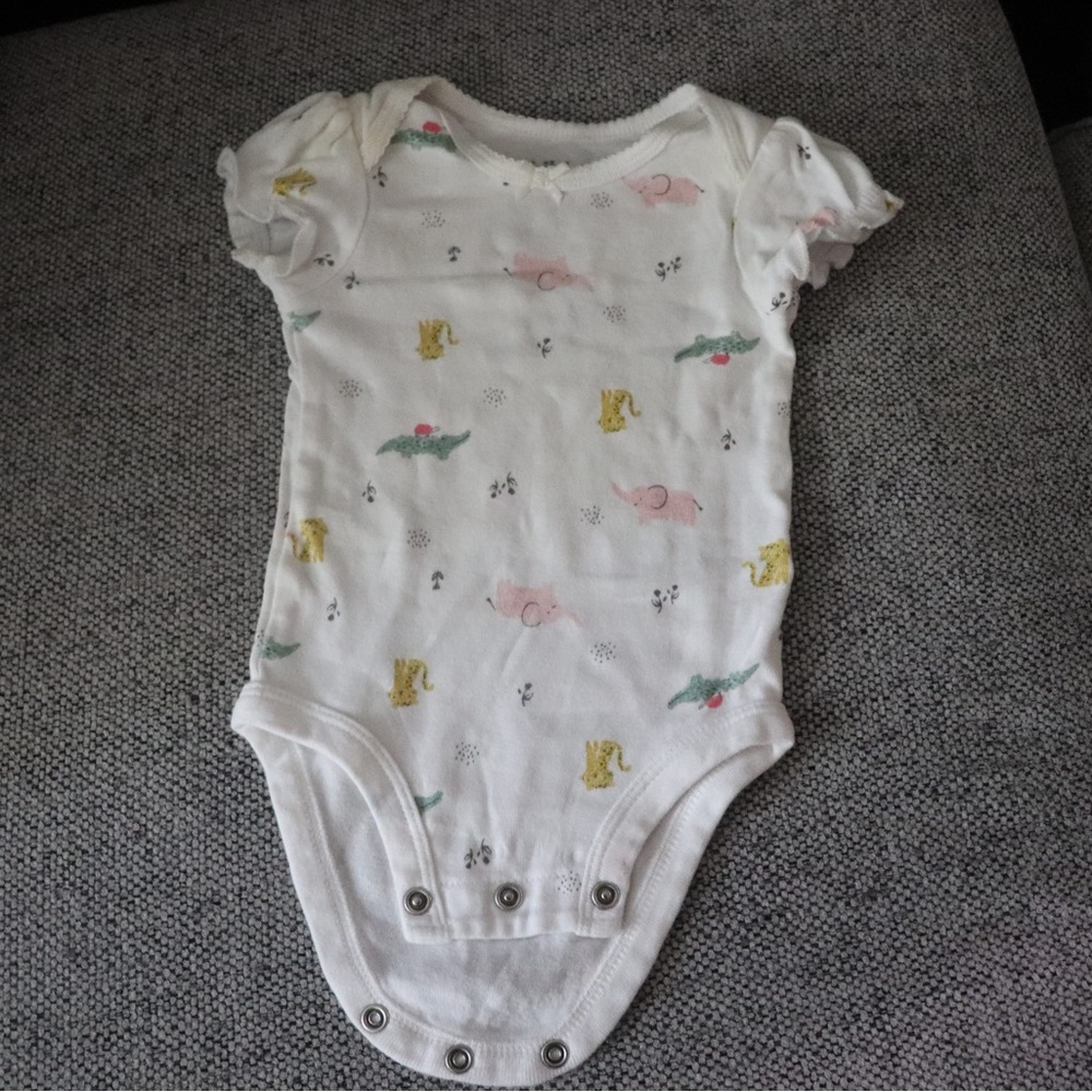 0-3M Baby Girl Onesie Animal Print